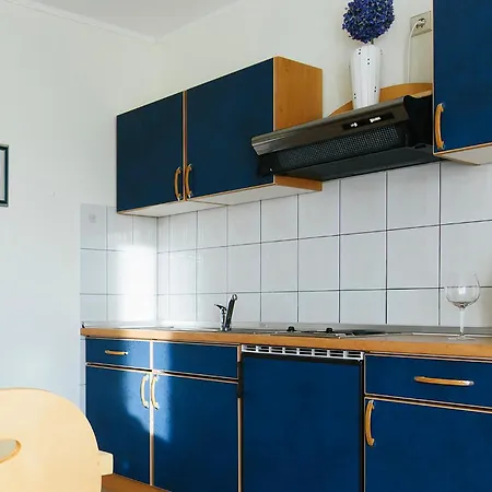 Lovely In With Wifi Apartment Jezera