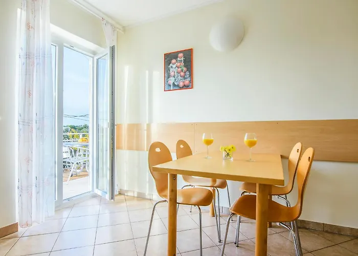 Lovely In With Wifi Appartement